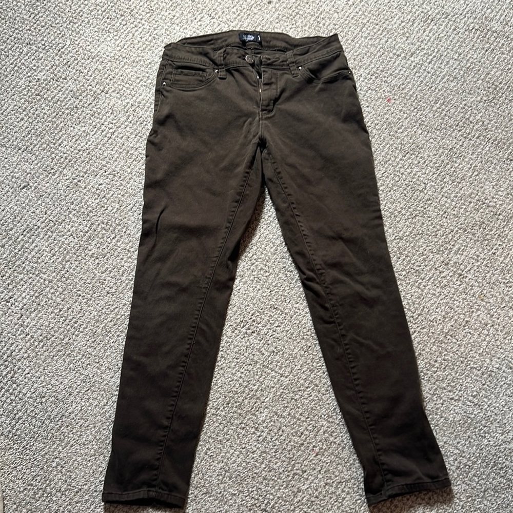 Straight legged pants